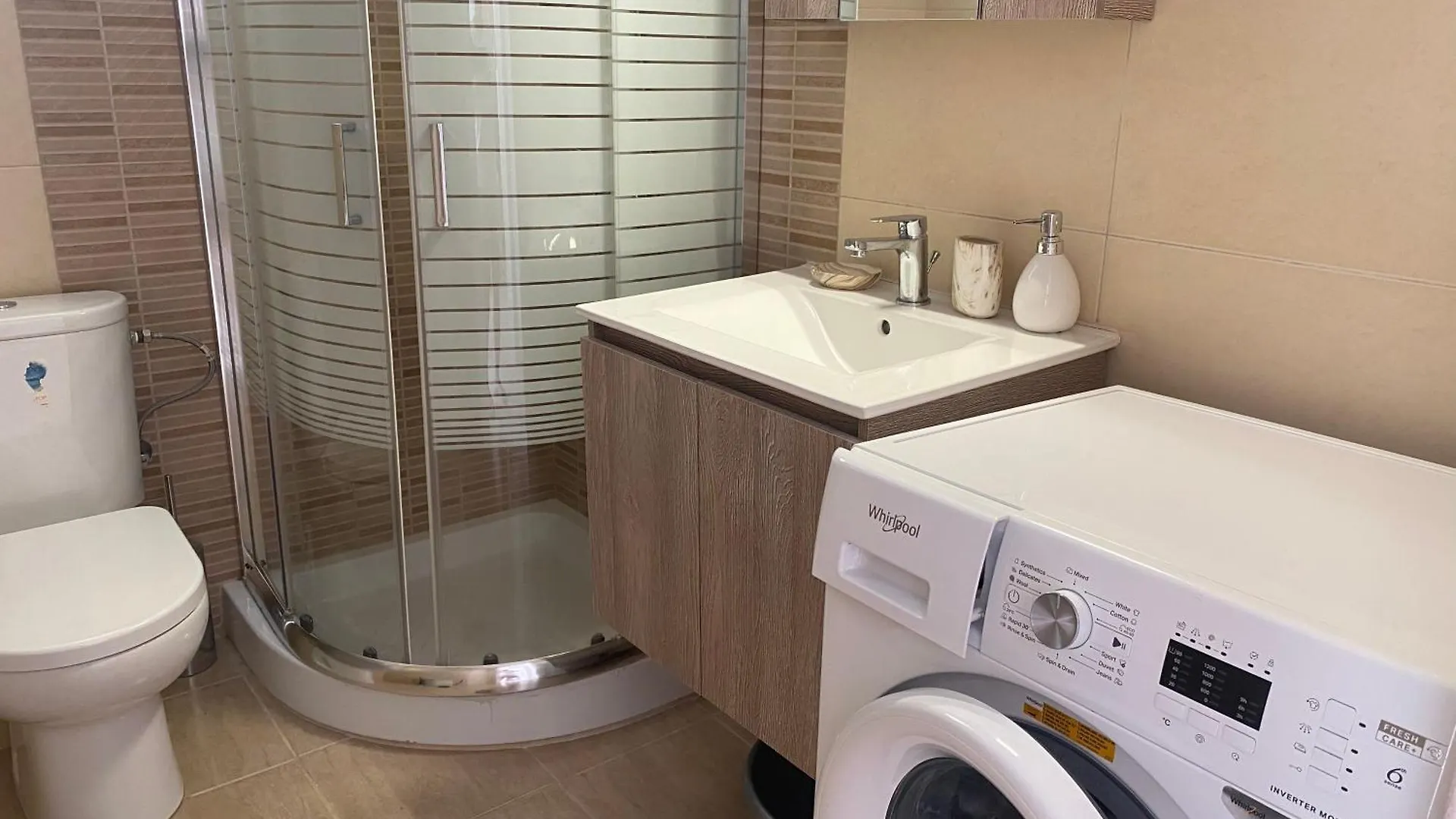 Lili House In Nikiti 150M From The Beach 니키티